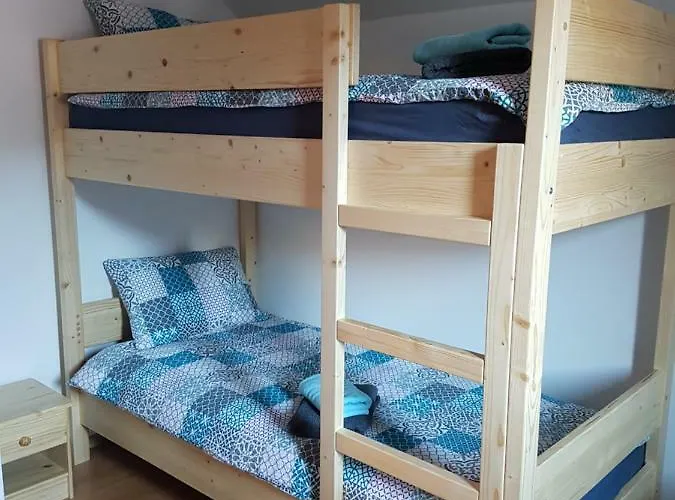 Apartma Katja בית אירוח